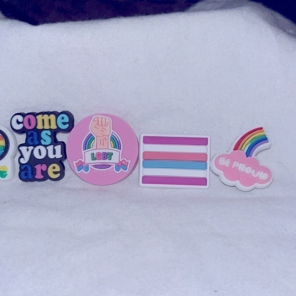 PRIDE Croc Charms - Picture 3 of 3